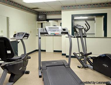 Elkins Inn And Suites Facilities photo